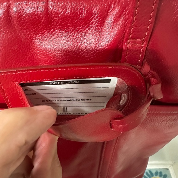 ili New York Genuine Leather Shoulder Tote Handbag Laptop Bag in Red EUC - Picture 12 of 12